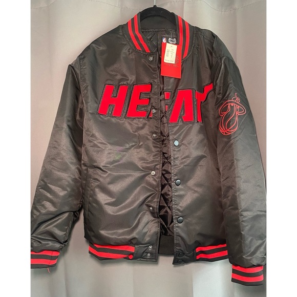 Oversized Miami Heat Bomber Jacket Men:(Small)/ Women:(Fits like a Medium) - Picture 2 of 6